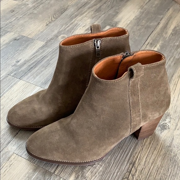 Madewell The Charley Boot - perfect for fall! ๐ - Picture 2 of 8